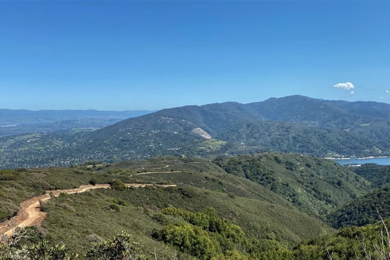 Vista in El Sereno Open Space Preserve looking out over Lexington Reservoir
