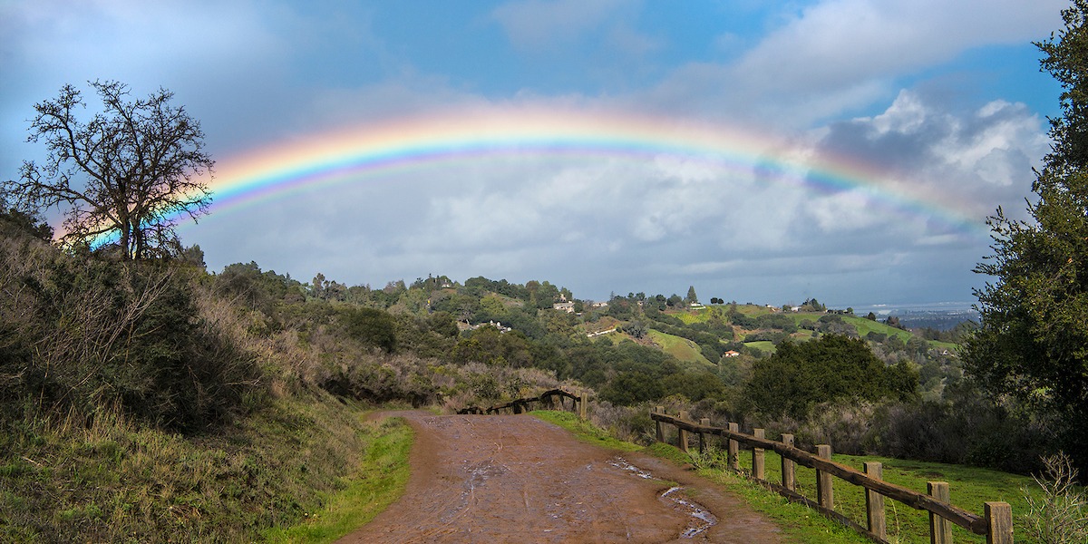 FO_SK_Susanne-Karlak_rainbow-trail-clouds_20160113_01
