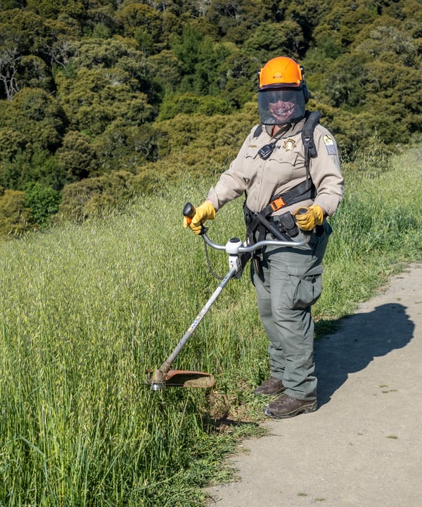 MB_JO_Jack-Owicki_rangers-brushing-mask_20200503_55030017